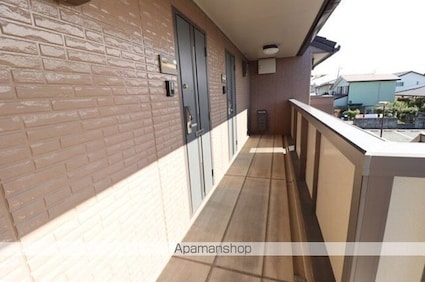 カプリコート[1K/34.16m2]のエントランス