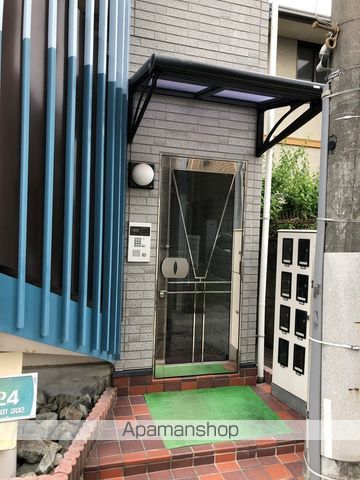 ステラハウス24の玄関写真