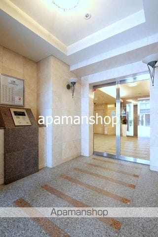 LEGAL四ツ橋IIの玄関写真