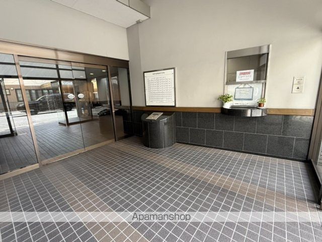 朝日プラザアムネット天満町の玄関写真
