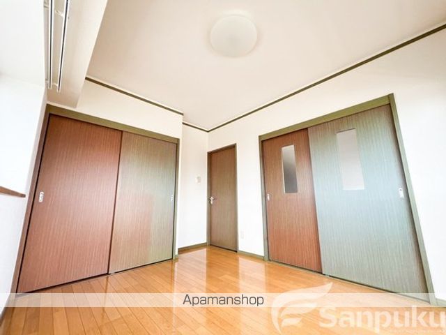 プリマルーチェ朝生田の内装写真