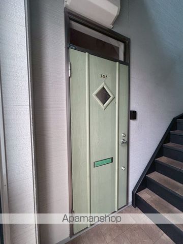イブシェールの内装写真