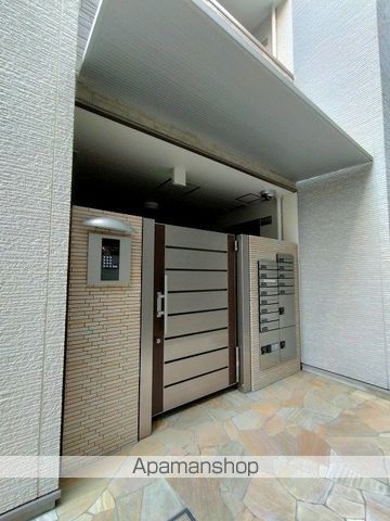 フジパレス阪急豊津駅南II番館の玄関写真