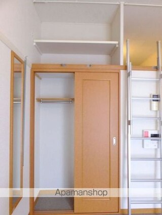 レオパレスマダミ[1K/19.87m2]の収納