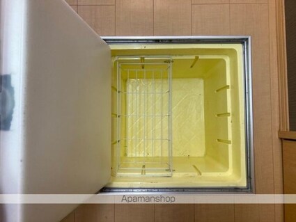 ラ・シャスト　Ⅱ　ＡＢ[1K/31.21m2]の収納