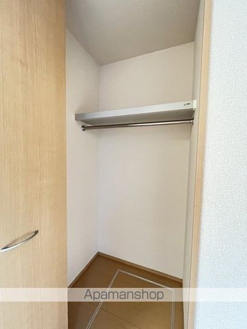 エントピア Iの内装写真