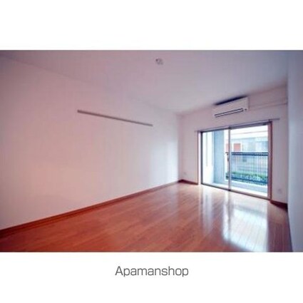 ルミエール中町[1LDK/48.6m2]のリビング・居間