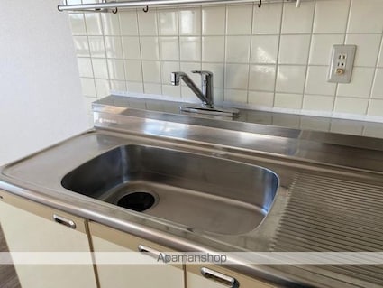 屋島ハイツ[2LDK/56.7m2]の内装2