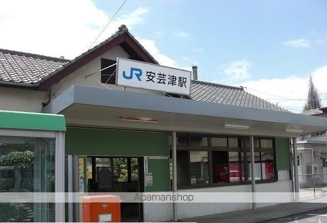 サミットハウスB棟の周辺写真