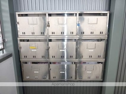 アルファニシモト[1K/31.39m2]のエントランス4