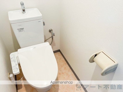 シャルマンコーポ土居[2LDK/50.73m2]のトイレ