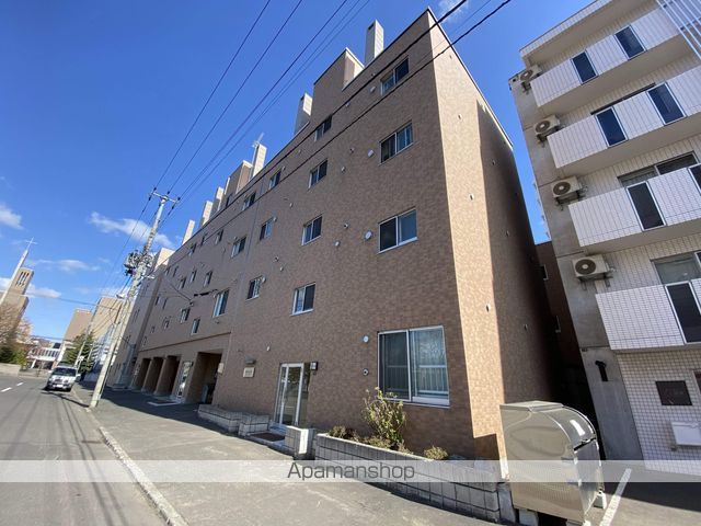 マンション三宅Aの外観写真