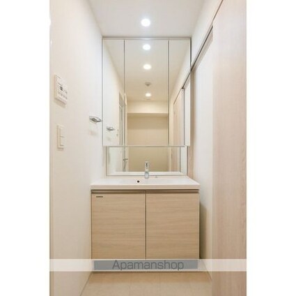 コンフォリア・リヴ豊洲キャナル[3LDK/71.57m2]の洗面所