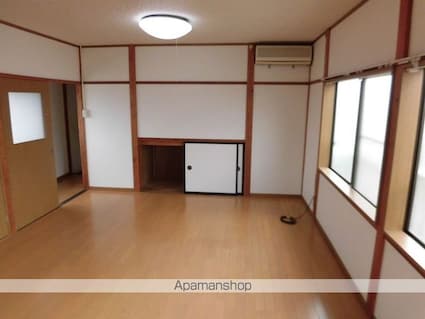 一戸建[6DK/108m2]の内装3