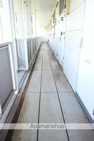 カーサ・MOKURENの玄関写真