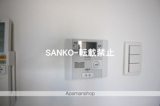 ADVANCE N19の内装写真