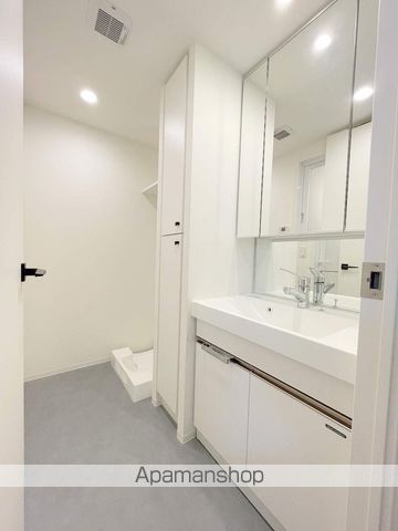 クロスレジデンス阿波座の内装写真