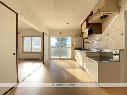 ヴィラナリー函館６号棟（ヴィラナリーハコダテロクゴウトウ[3DK/61.12m2]の内装1