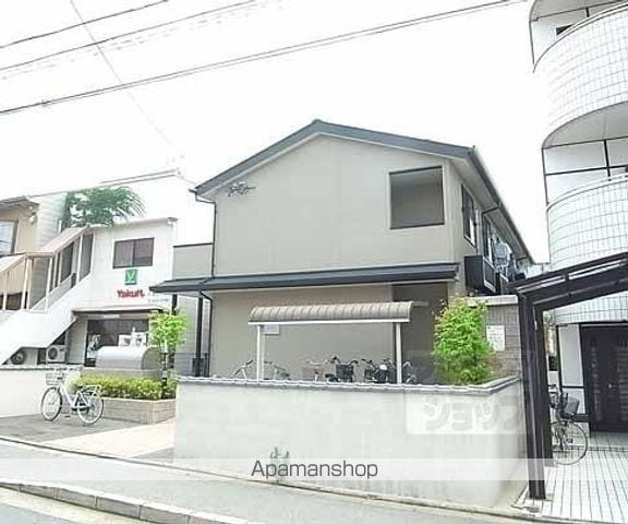 レオパレス七本松の外観写真