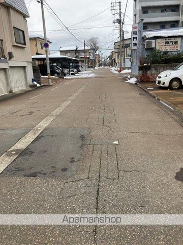 サンモールパレスの周辺写真