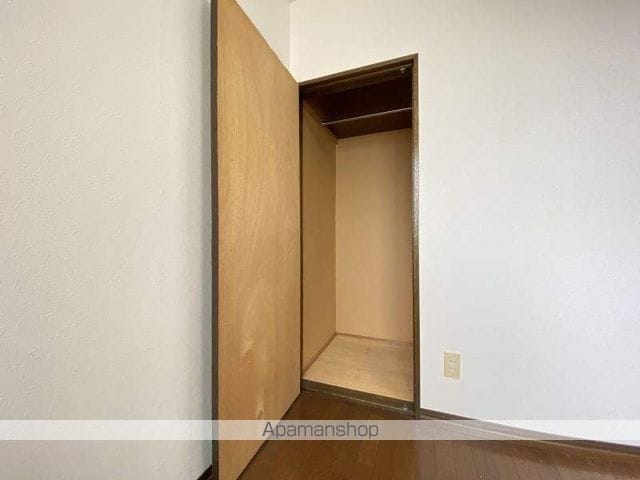 ユピテル参番館の内装写真