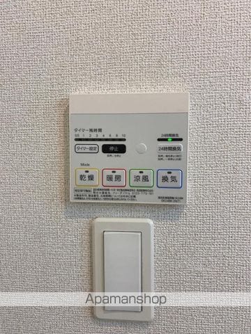 アクア勅使Iの内装写真