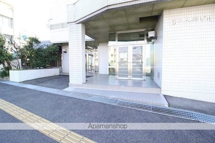 岡山県岡山市北区弓之町[2LDK/51.03m2]のエントランス
