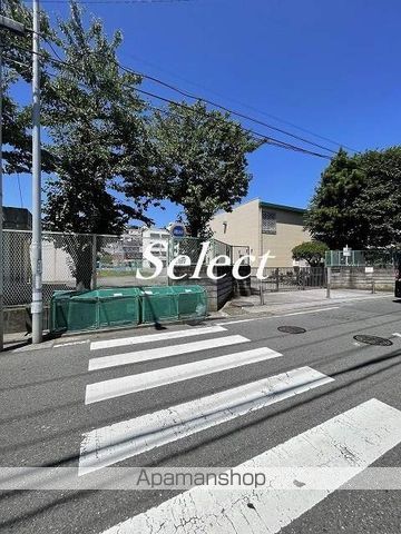 ホワイトキャッスル上大岡の周辺写真