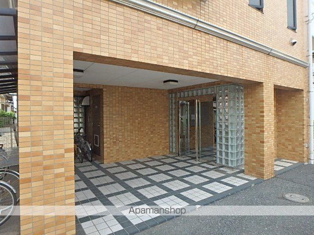 大宮ダイカンプラザIIの玄関写真