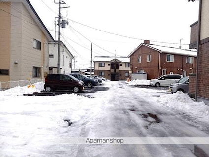 リビングタウン南仙北　Ｂ[3LDK/67.8m2]の駐車場