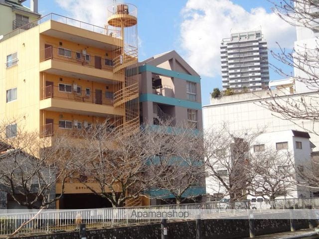 ヴィラ五番街の外観写真
