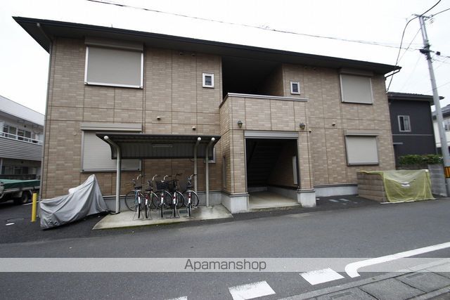 グレンビラII番館の外観写真