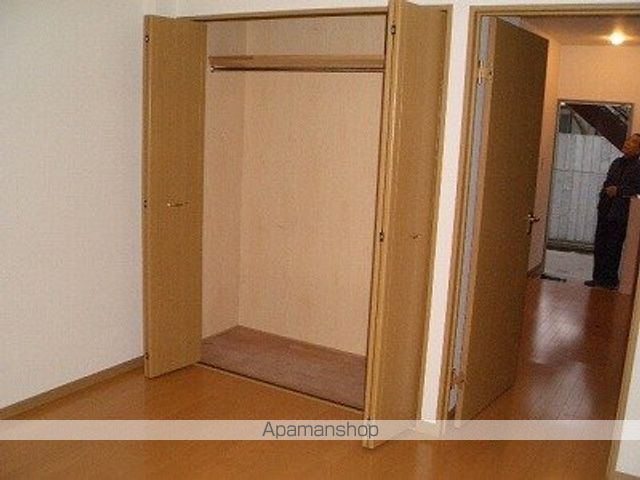 シャトーリ牧御堂A棟の内装写真