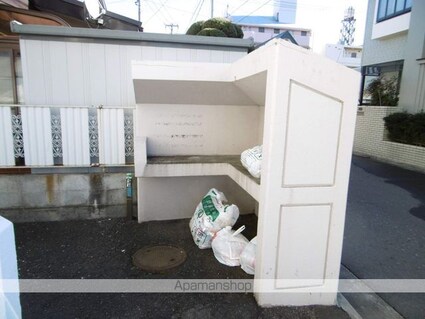 ロイヤルヒルズ銀杏町[1DK/24.9m2]の共用部3