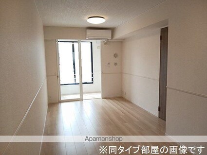 メゾン　マルベリィ[1LDK/50.05m2]のリビング・居間