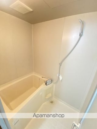 和歌山県和歌山市松ケ丘１丁目[3LDK/59.66m2]のバス