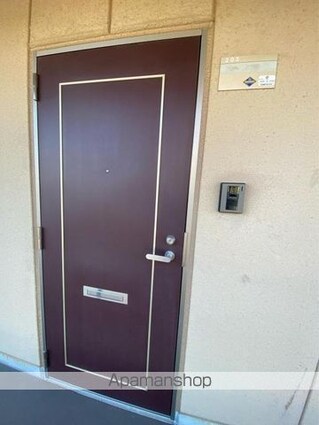 メゾンドゥボヌール[1K/27m2]の玄関