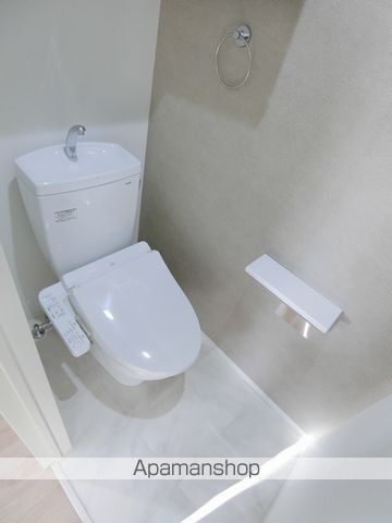 シーエムアンイーストの内装写真