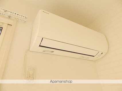 Ｓｑｕａｒｅ　Ｖｉｌｌａ　福島[1DK/30.73m2]の内装4