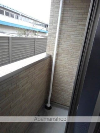 ラヴィエール[1R/34.15m2]のバルコニー