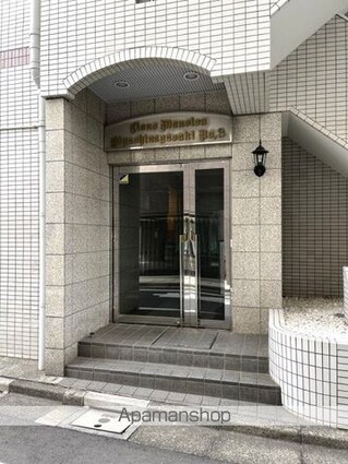 ライオンズマンション東長崎第参[1R/24.57m2]のエントランス3