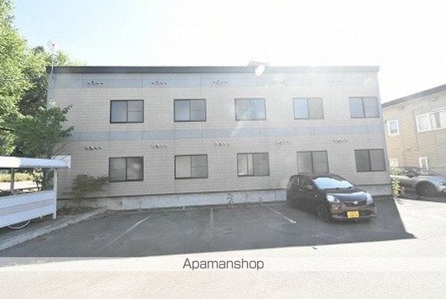 レオパレス福住Aの外観写真