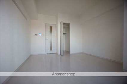 ＧＲＡＣＥ　ＲＥＧＡＬＩＡ（グレース　レガリア）[1K/29.76m2]のリビング・居間