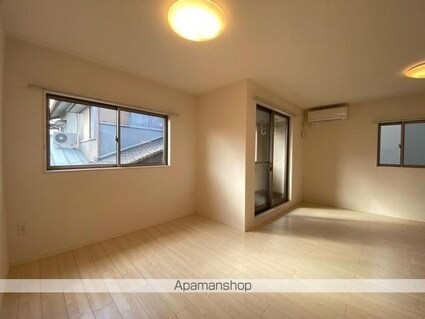 ヴェルジェⅡ　[1LDK/53.82m2]のリビング・居間