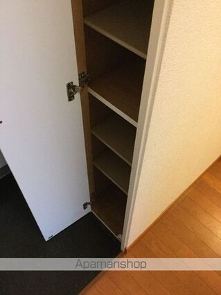 レオパレスＰｏｃｏａＰｏｃｏⅡ[1K/22.7m2]の収納2