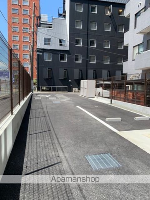 サングランデ八王子[2LDK/60.23m2]の駐車場