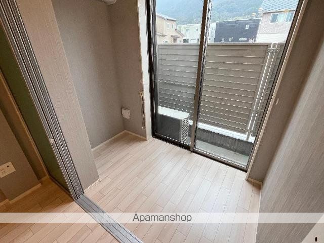 casa este唐津Iの内装写真