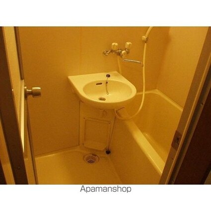 アセンズシティ３[1K/22.57m2]のバス