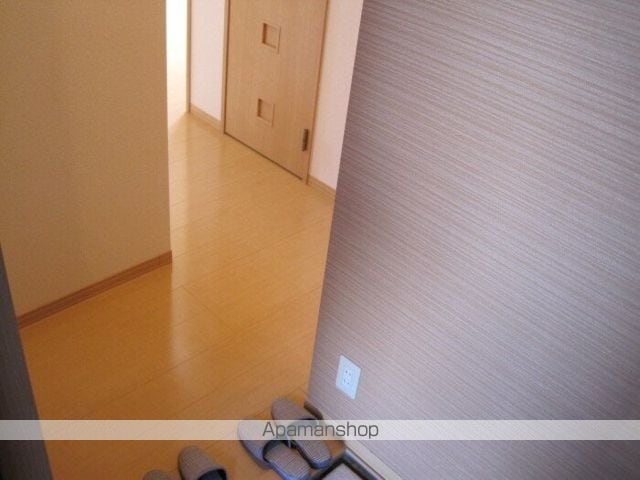 グリーンコート岩出 A棟の内装写真