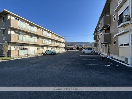熊本県八代市西宮町[2LDK/52.27m2]の駐車場2